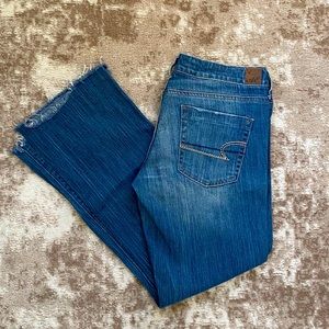 American Eagle cropped jeans